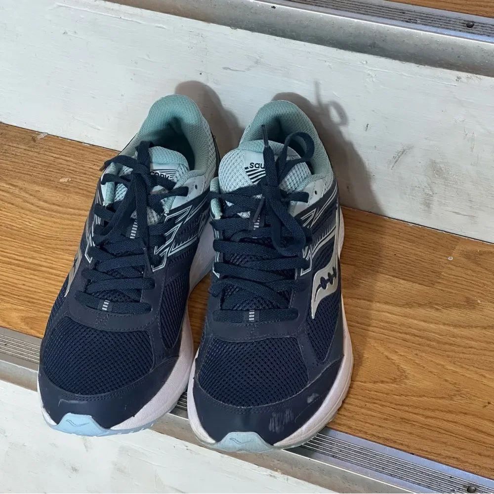 Saucony Teal and Navy Sneakers